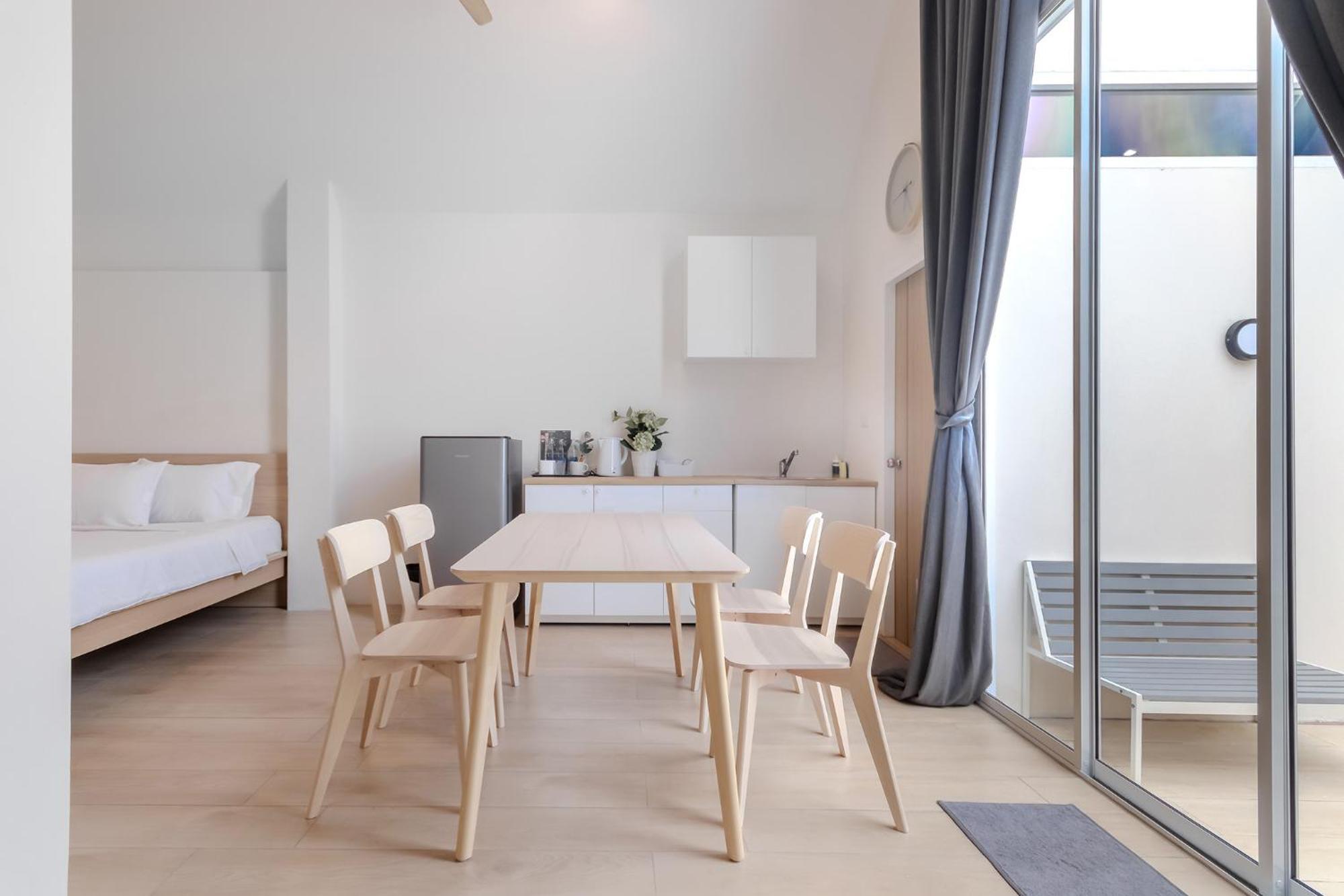 Nidhra นิทรา Apartment Ban Lat Krachaeng Екстериор снимка