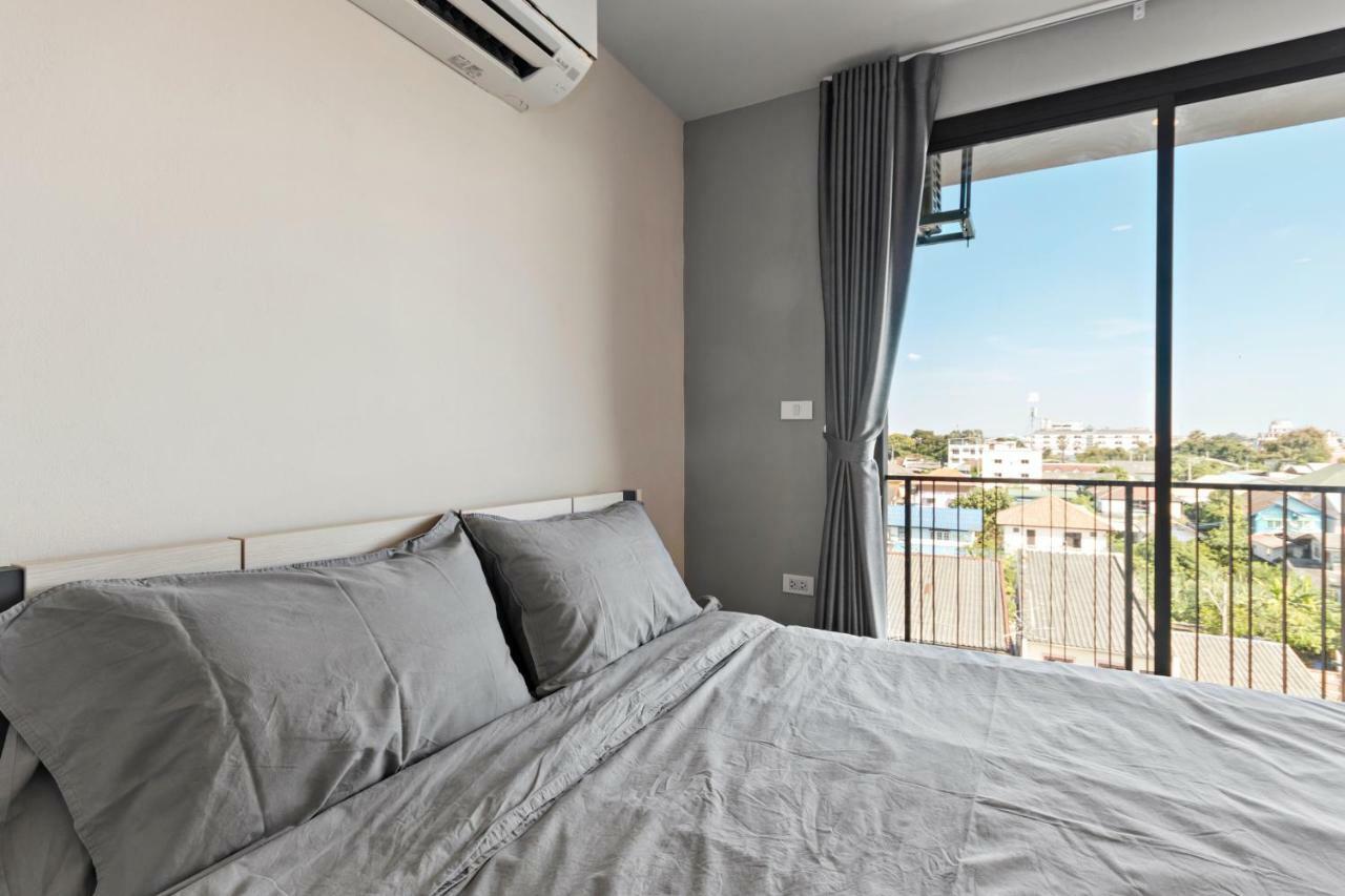 Nidhra นิทรา Apartment Ban Lat Krachaeng Екстериор снимка