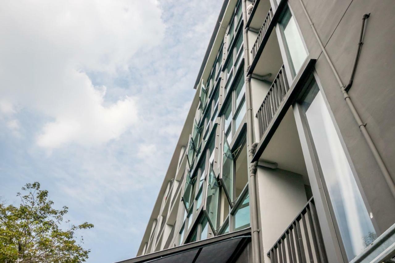 Nidhra นิทรา Apartment Ban Lat Krachaeng Екстериор снимка