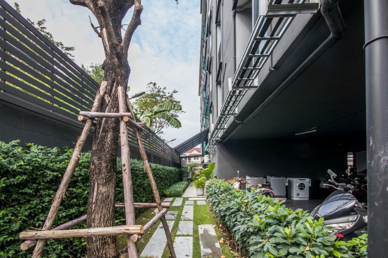 Nidhra นิทรา Apartment Ban Lat Krachaeng Екстериор снимка